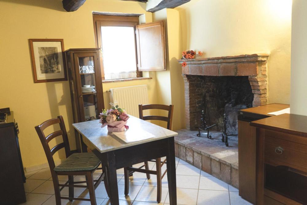 Borgo Giusto Tuscany บอร์โก อา มอสซาโน ภายนอก รูปภาพ