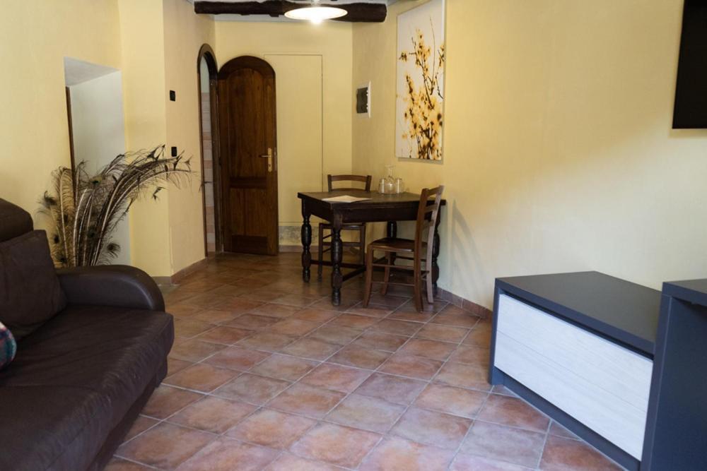 Borgo Giusto Tuscany บอร์โก อา มอสซาโน ภายนอก รูปภาพ
